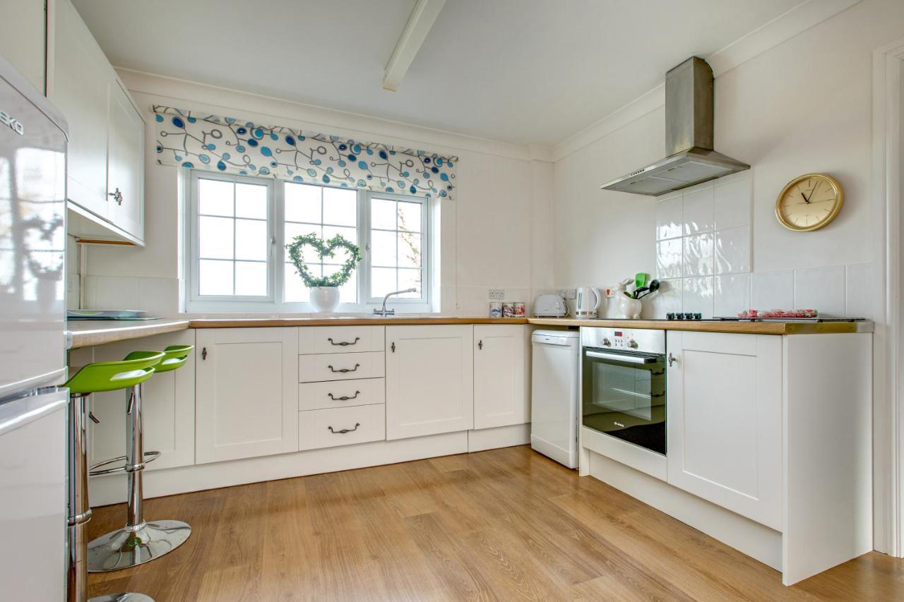 Chestnut Cottage Felbrigg ภายนอก รูปภาพ