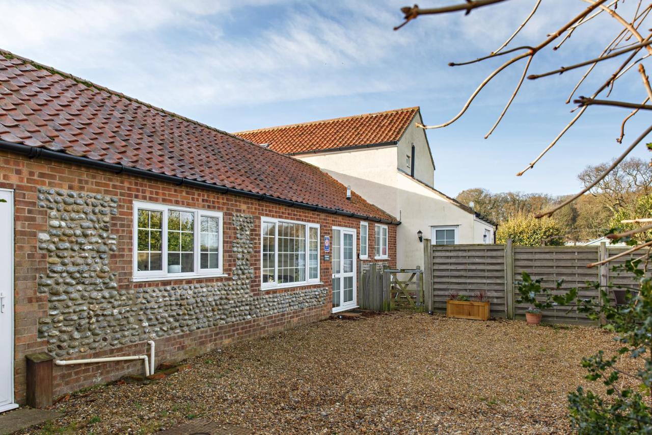 Chestnut Cottage Felbrigg ภายนอก รูปภาพ